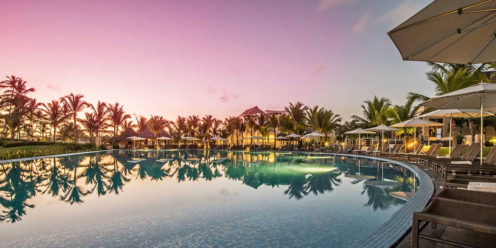 Hard Rock Punta Cana frente al mar para bodas y eventos grandes