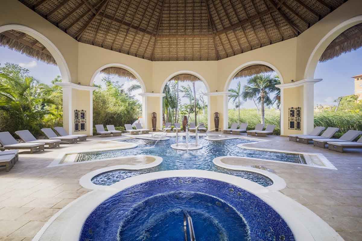 MAJESTIC ELEGANCE PUNTA CANA