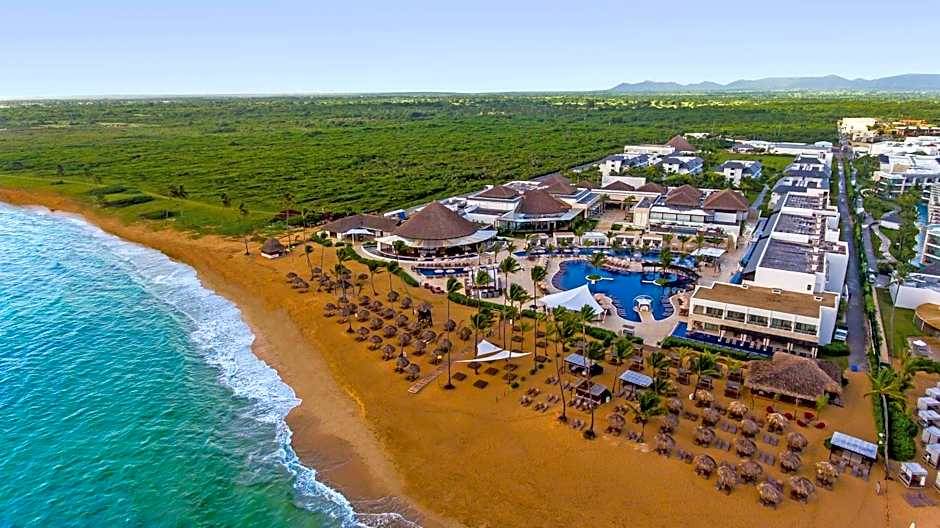 Royalton CHIC Punta Cana venue solo adultos frente al mar para bodas