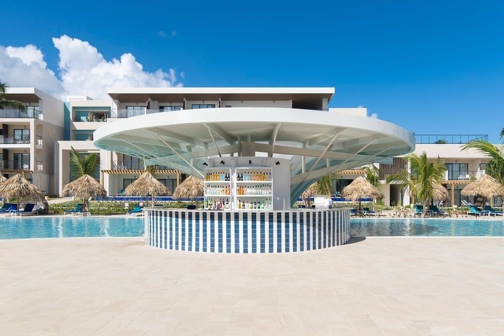 SERENADE ALL SUITES RESORT PUNTA CANA