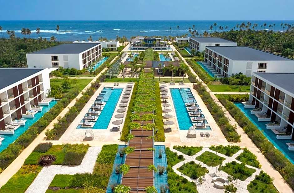 LIVE AQUA PUNTA CANA